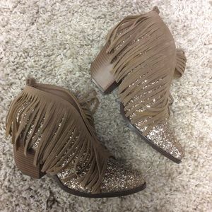 Taupe V Fringe Glitter BOOTIES Ankle Boots 7